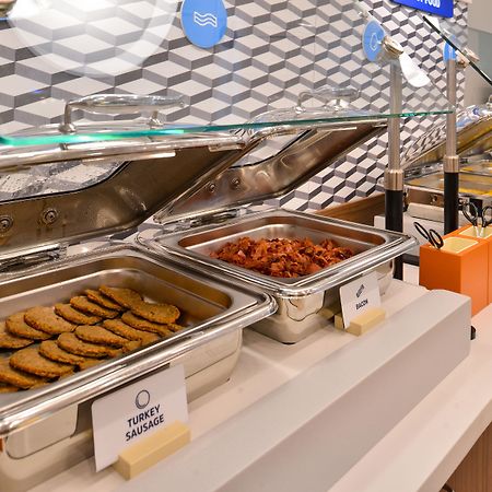 北威诺纳智选假日酒店 Winona 外观 照片