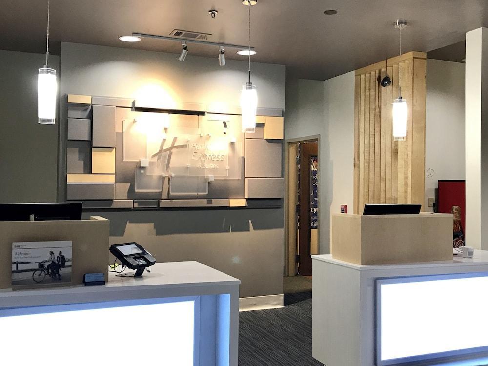 北威诺纳智选假日酒店 Winona 外观 照片
