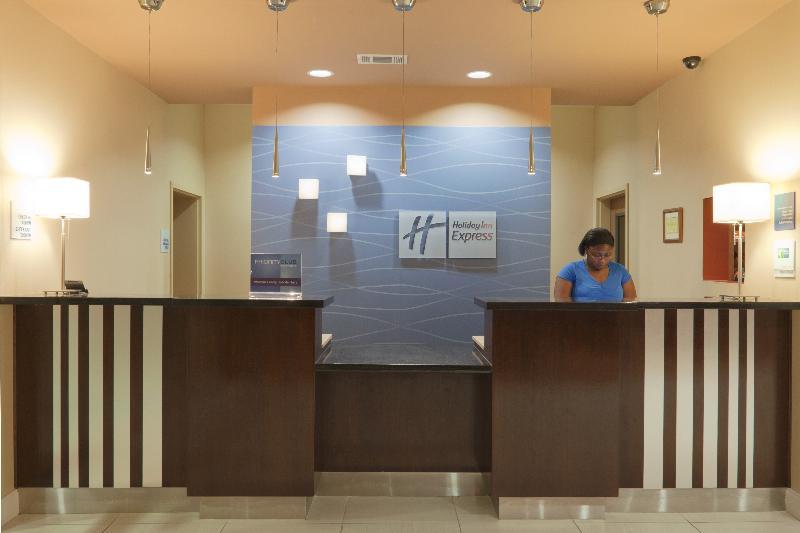北威诺纳智选假日酒店 Winona 外观 照片